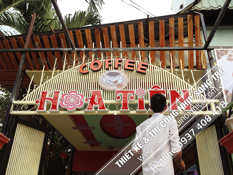 Thi công bảng hiệu hiflex, hộp đèn, chự nổi mica đèn led coffee Hoa Tiên. Trương Phước Phan, Q. Bình Tân